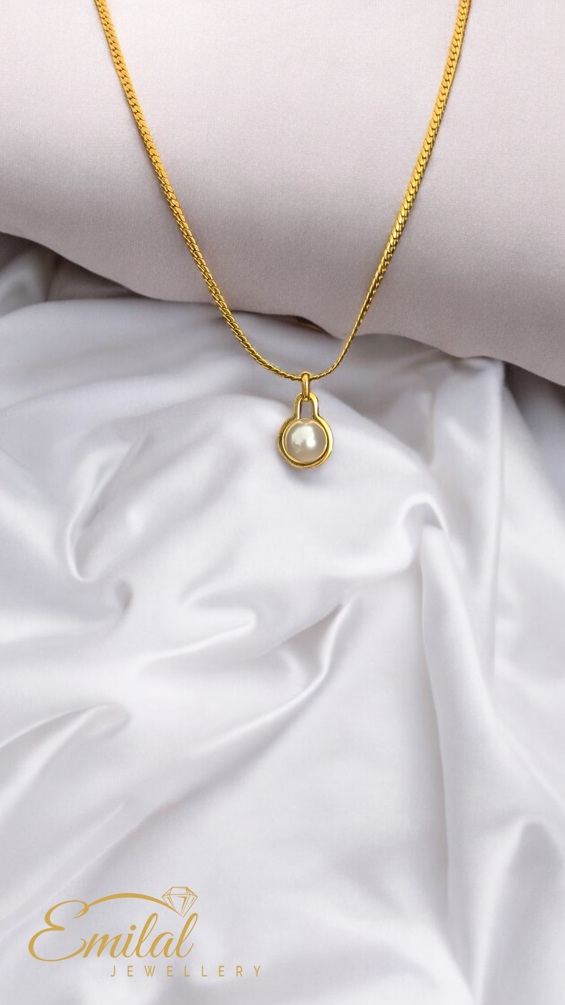 ✨ Elegante Perlenkette mit Anhänger ✨