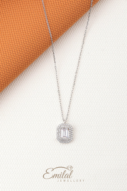 💎 Elegante Halskette mit strahlendem Smaragd-Schliff Anhänger in 925er Silber 💎